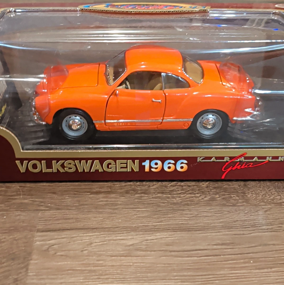 25+ Road Legends 1:18 Diecast & Toy Volkswagen Vehicles for sale