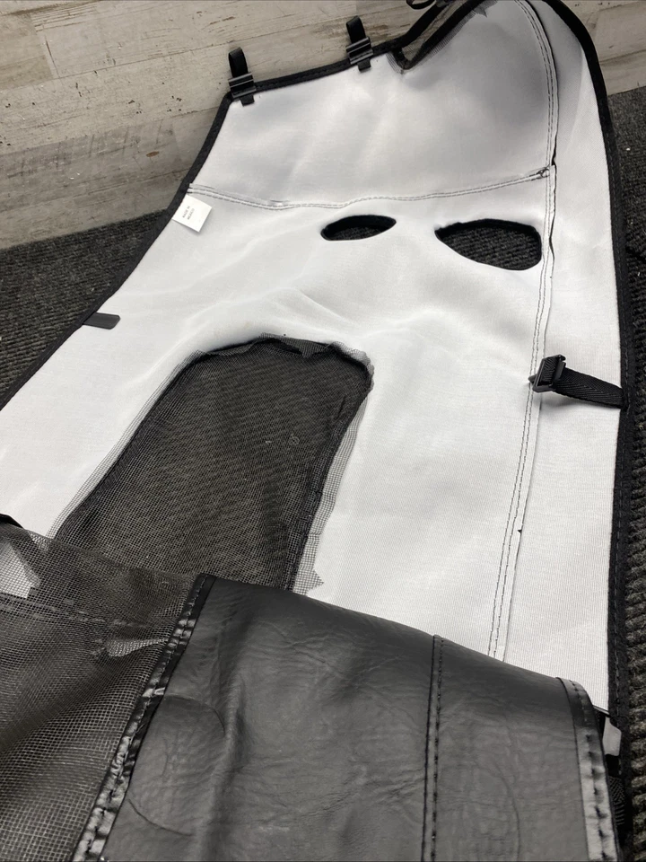 Covercraft LeBra заказная передняя крышка для 2002-2004 Mini Cooper 55970-01 - Изображение 4 из 4