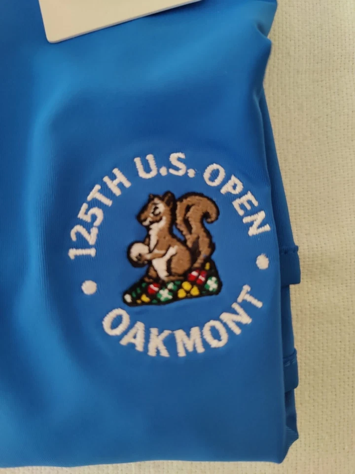NUEVO CON ETIQUETAS MEDIANA Dama USGA Oakmont Peter Millar Camisa de Sol Ligera 1/4 Cremallera Precio de venta sugerido por el fabricante $110 Foto 3 de 4