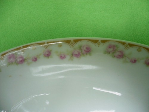 Vintage KARLSBAD AUSTRIA pink rose garland small serving dish.Vibrant colors.Exc - Picture 2 of 9