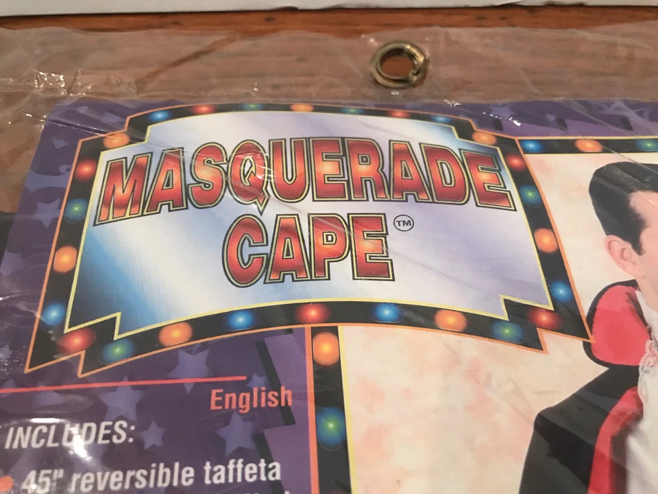 Capa de tafetán reversible 45" Rubies Masquerade negra/roja NUEVA Foto 3 de 4