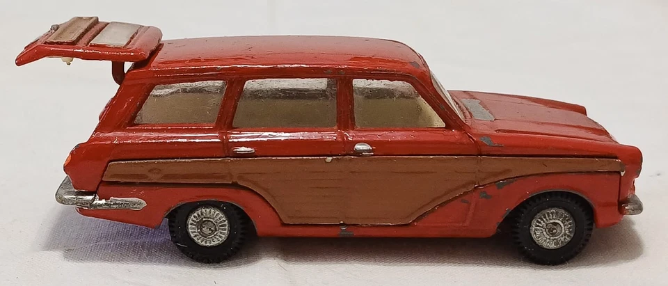 Corgi Toys Ford Consul Cortina Super Estate Car. Ottima - Immagine 2 di 4