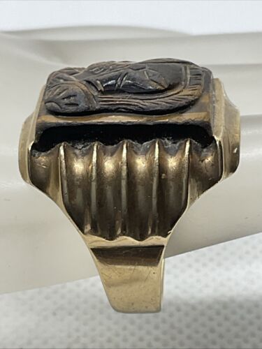 VINTAGE HAND WROUGHT 10K Yellow Gold Tiger’s Eye Cameo ROMAN SOLDIER MEN’S Ring - Picture 2 of 23
