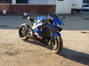 Honda Fireblade 954 Rr2 Rr3 Frame Breaking Streetfighter Spares Parts Cbr 900 Ebay