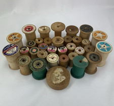 Empty Wooden Thread Spools Mixed Lot of 32 Belding Coats  Clark's Talon Vintage