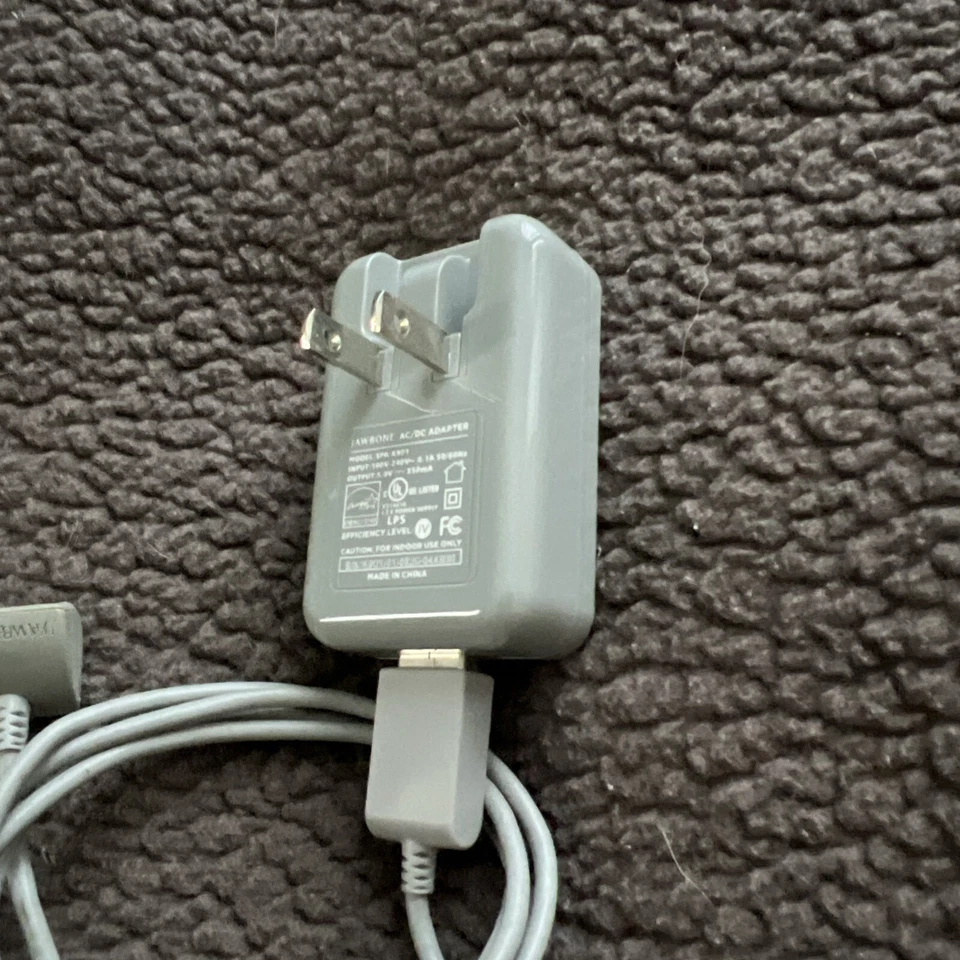 Adaptador de corriente AC/DC Jawbone SPA-K901 para auriculares Jawbone Foto 4 de 4