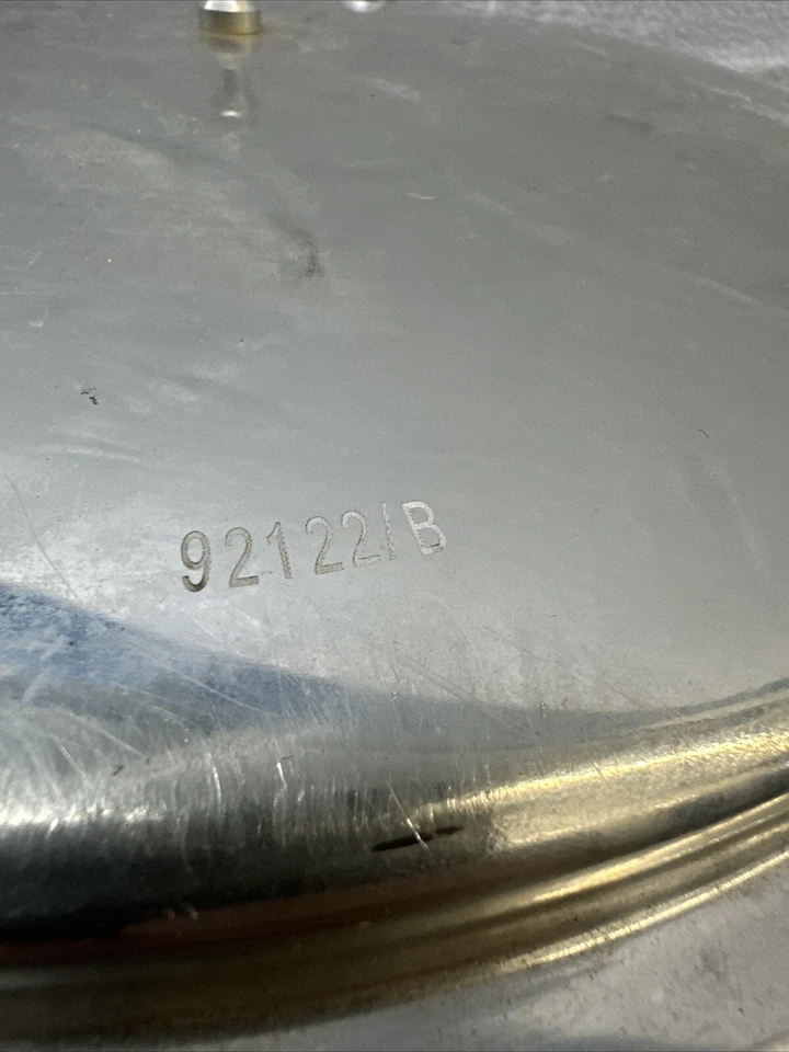 Olla a presión Mirro 92122B aluminio pulido 5/10/15 PSI / 22 cuartos 20,8 L Foto 3 de 4