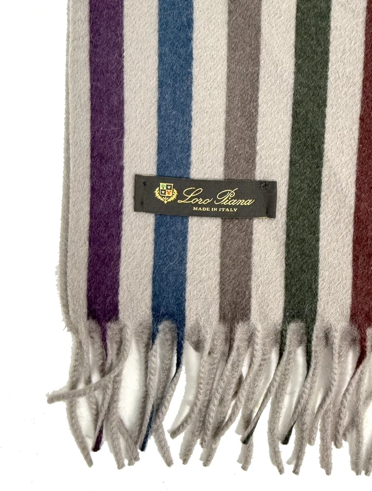 Bufanda silenciadora Loro Piana para hombre 100 % gris cachemir con flecos a rayas múltiples Foto 2 de 3