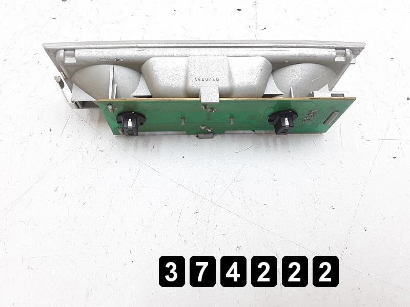 2005 VW TOUAREG ECLAIRAGE DE TOIT INTéRIEUR 7L6947105A - Photo 3/4