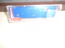 ROUNDHOUSE #207 50' MODERN BOXCAR - GOLDEN WEST SERVICE #GVSR 136067 N