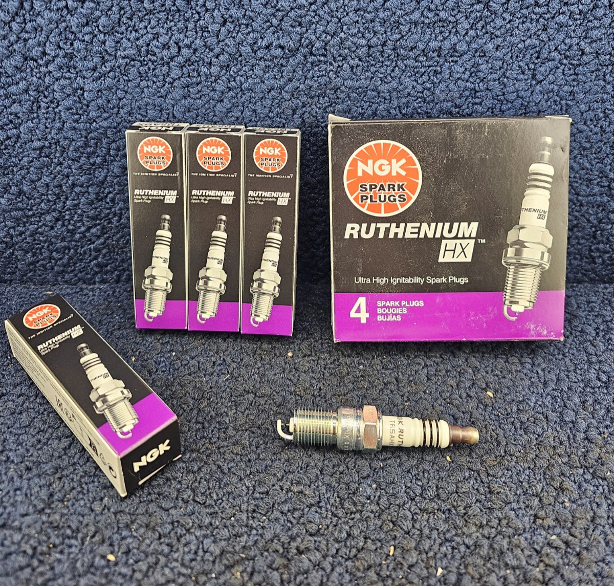 QTY 4 NGK 94567 TR5AHX Ruthenium HX Spark Plug Fits 2010-2014 Ford E-150