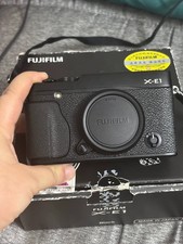 Fujifilm X-E1 16.3MP BLACK Medium Format Digital Camera Body