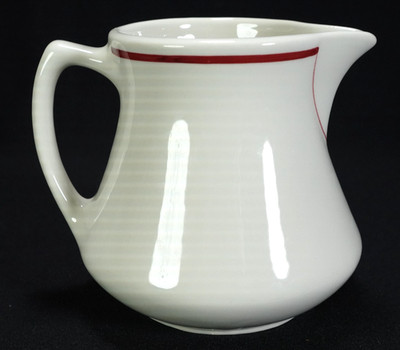 Vintage 1966 Sterling Vitrified Restaurant China Lg Creamer 4.5'' Pitcher 16 Oz