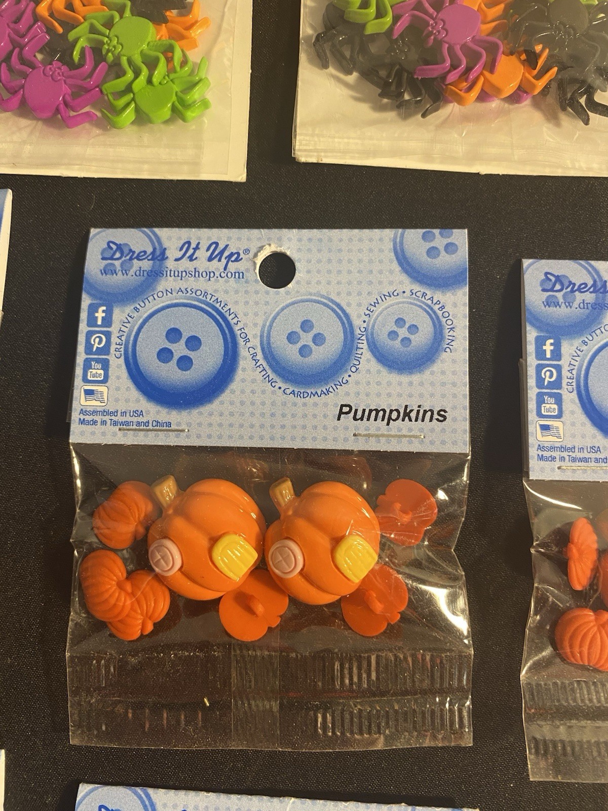 Dress It Up Halloween Shank Buttons, Pumpkins, Bones, Monsters, Lot Of 8, New