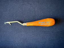 Bernat Yarns - Latch Hook Rug Wood Handle Tool - 6" - Made in USA