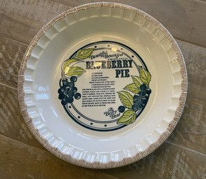VINTAGE Royal China Country Harvest Blueberry Pie Recipe Pie Plate Pan 11" MINT