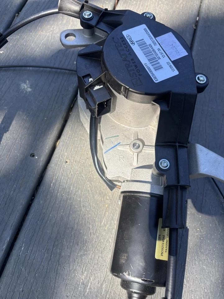 Motor puerta corredera lateral pasajero derecha 15-21 KIA SEDONA SXL ¡Excelente estado!! Foto 2 de 4