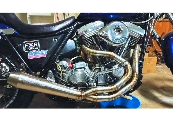 Harley Davidson Dyna FXR/STREET BOB/STURGIS Ultimate escape personalizado 2 em 1  - Imagem 2 de 4