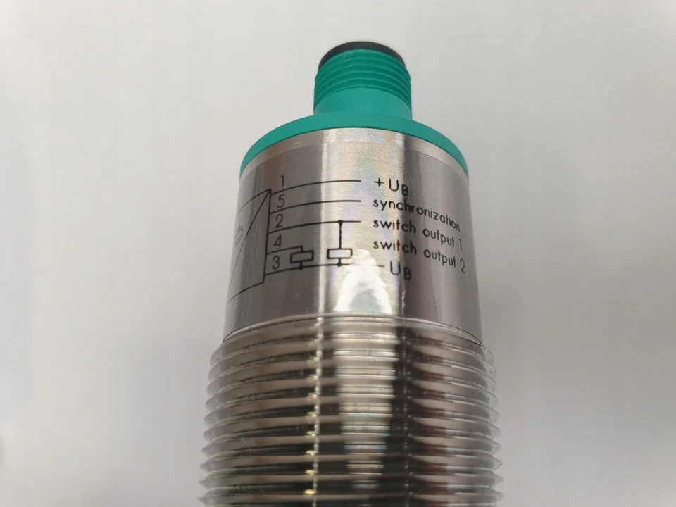 PEPPERL+FUCHS 102159 UC2000-30GM-E6R2-V15 Ultrasonic Sensor  - Image 2 of 4