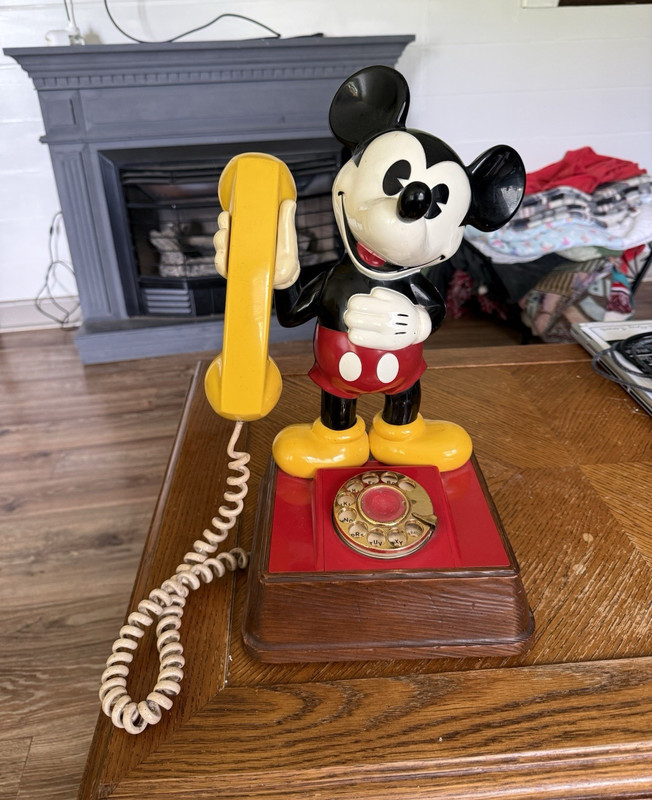 Vintage 1976 Mickey Mouse Rotary Telephone Disney ATC Landline Dial Tone Tested