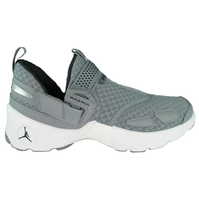 Jordan Trunner LX Cool Grey
