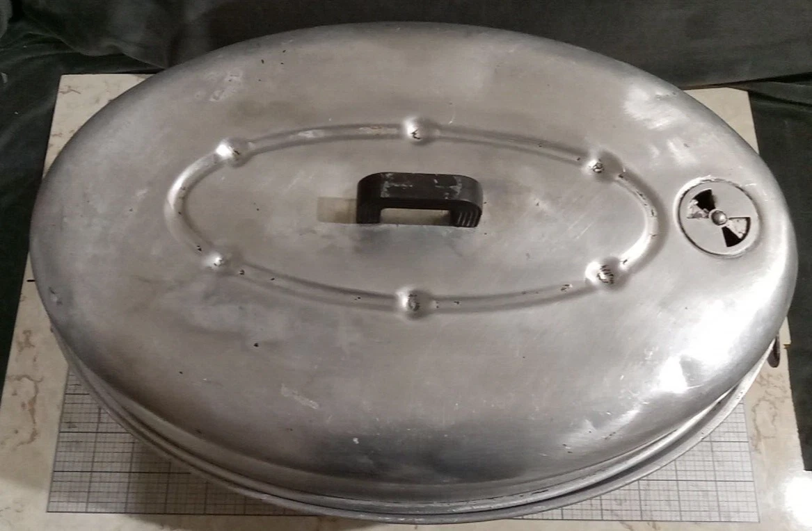 Vintage WEAR-EVER 2635 Oval Aluminum Roasting Pan Roaster Vented Lid Some Dents