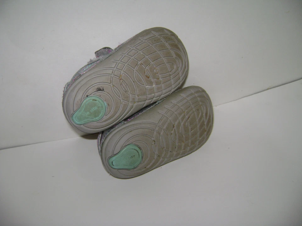 ZAPATOS STRIDE RITE CLEO MARY JANES talla 4 W PLATA CUERO BRILLANTE MUY LINDOS Foto 4 de 4