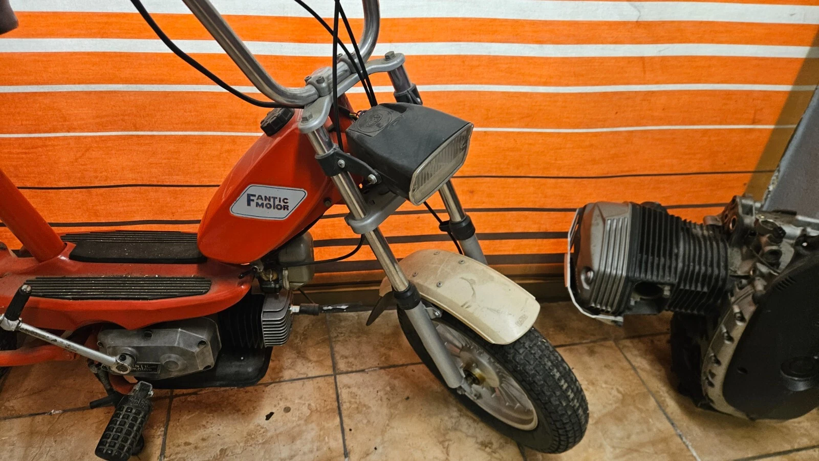 Foto 19 di 19