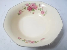 Vintage Homer Laughlin Eggshell Rose Pattern 9.5" Serving Bowl A335 Gilded Edge