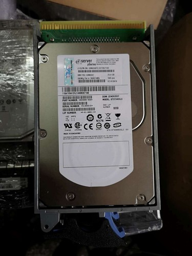 IBM 15K 70GB Internal 15000RPM 3.5" ST373455LC SCSI - Afbeelding 2 van 2