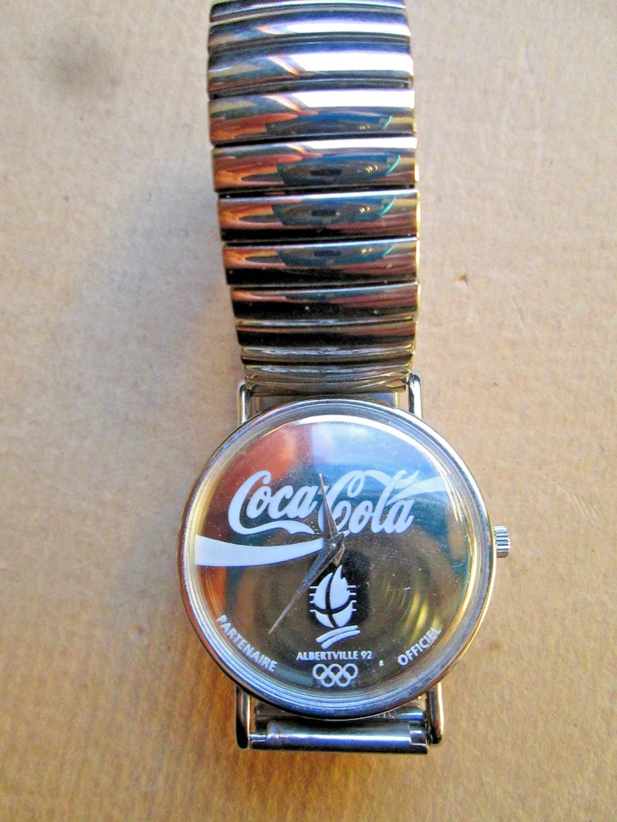 Montre Publicitaire Coca-Cola Avec Indicateur De Fuseaux Horaires - Occasion Unisexe