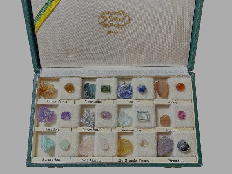 Vintage H Stern Sample Mineral Box Brazil Aquamarine Tourmaline Topaz Rubilite