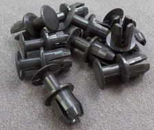 10 X BEFESTIGUNG CLIPS SPREIZNIETEN DUNKELGRAU FÜR MERCEDES A1239900092