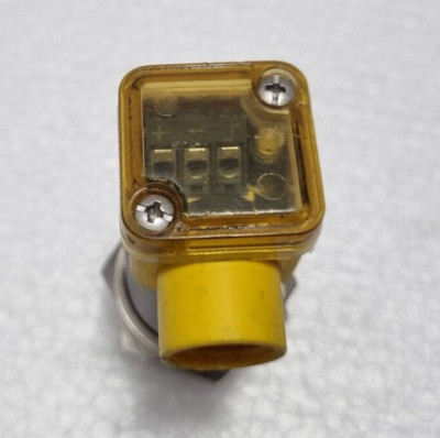 Turck Uprox Bi10U-EG30SK-AP6X Sensor