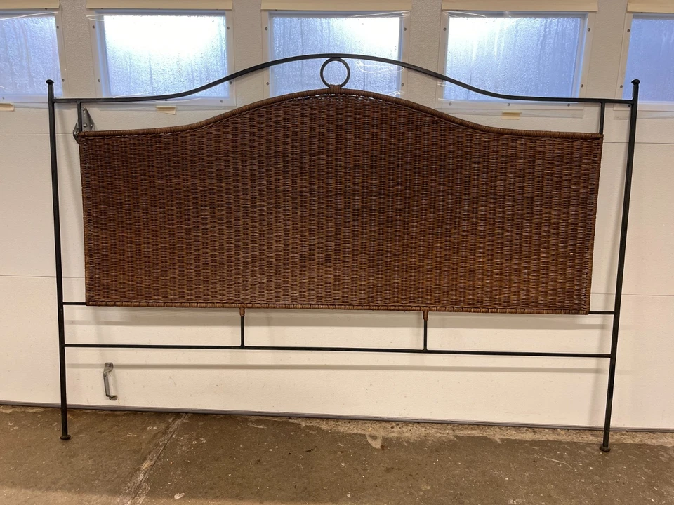 Cabecero King tejido de ratán/mimbre marco de metal negro independiente SIN ENVÍO Foto 2 de 4
