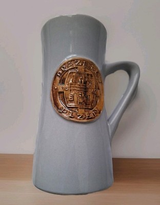 Pilsner Urquell Steinkrug | Unbenutzt | Chodovia Domažlice | Relief-Wappen 1970