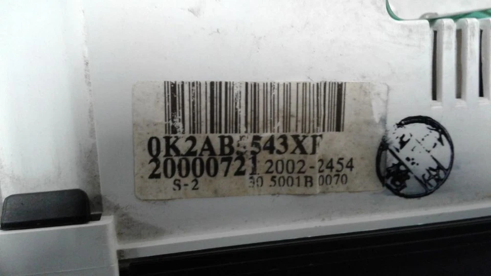 Grupo de velocímetro mercado de EE. UU. MPH con tacómetro compatible con 00-01 SEPHIA 637539 Foto 3 de 4
