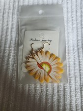 Fashion Jewelry Dangle Flower Earrings
