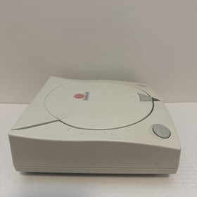 SEGA Dreamcast HKT-3020 Home REV 1 Console - White Clock battery dead plays disc