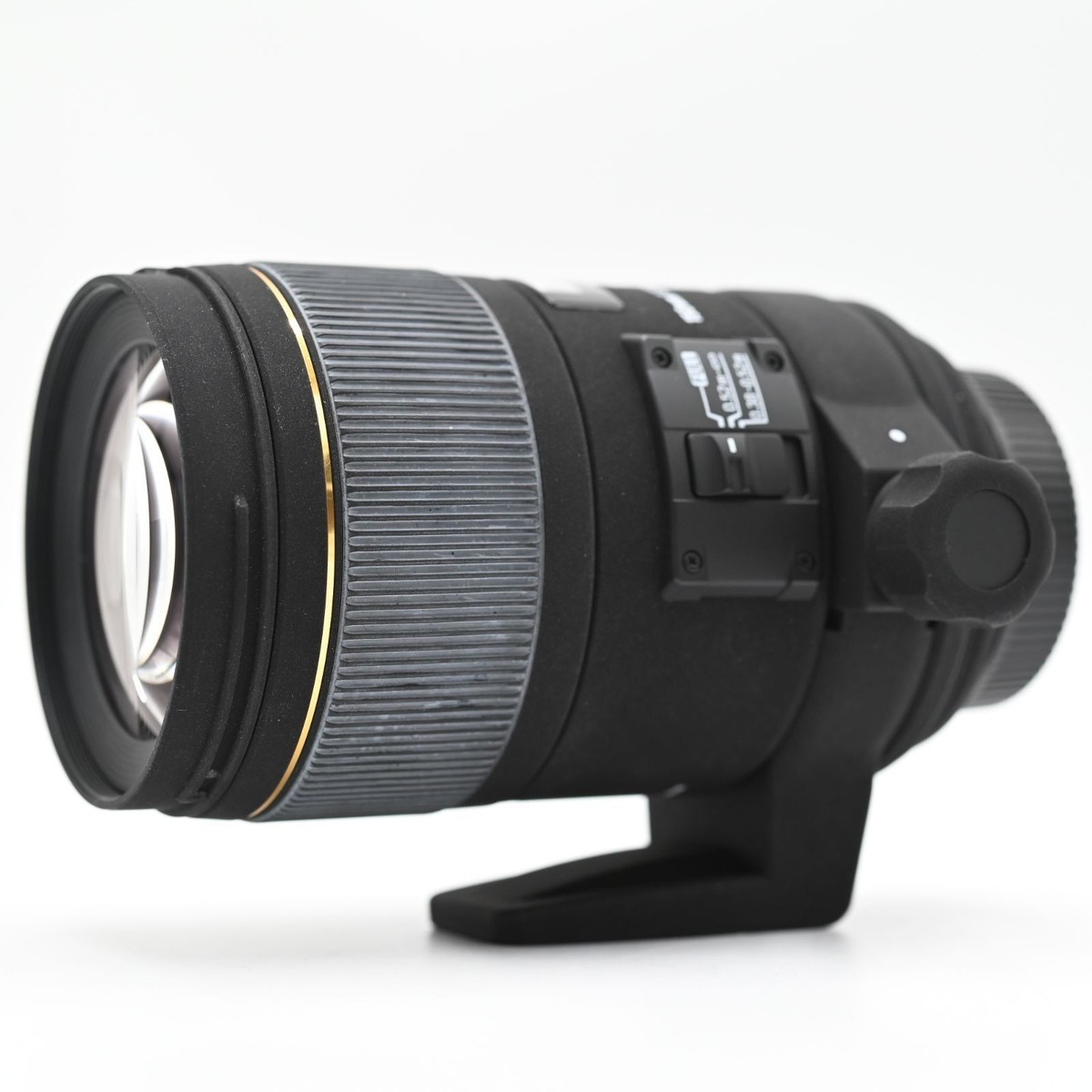 Sigma 150mm F2.8APO MACRO EX DG HSM for Nikon with original box