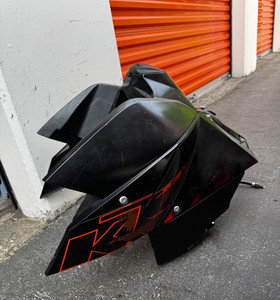690SMC-R ガソリンタンク Ktm 690 Fuel Tank | eBay