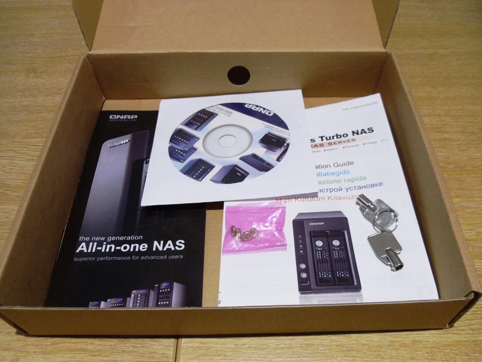 QNAP TS-239 Pro + 6Tb (2x3Tb) WD Red Drives - 2 Bay Network Attached Storage NAS - Image 3 of 4