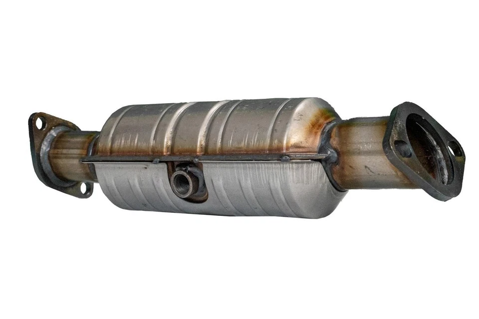 Convertidor catalítico para Kia Forte Koup 2010-2013 Foto 2 de 4