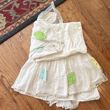 Pottery Barn Kids Brooks full tulle Bed Skirt white