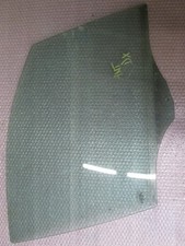 1687251210 Glas Absteigend Vorne Rechts MERCEDES Klasse 140 W168 1.4 60KW 1687251210 Glas Absteigend Vorne Rechts MERCEDES Klasse 140 W168 1.4 60KW