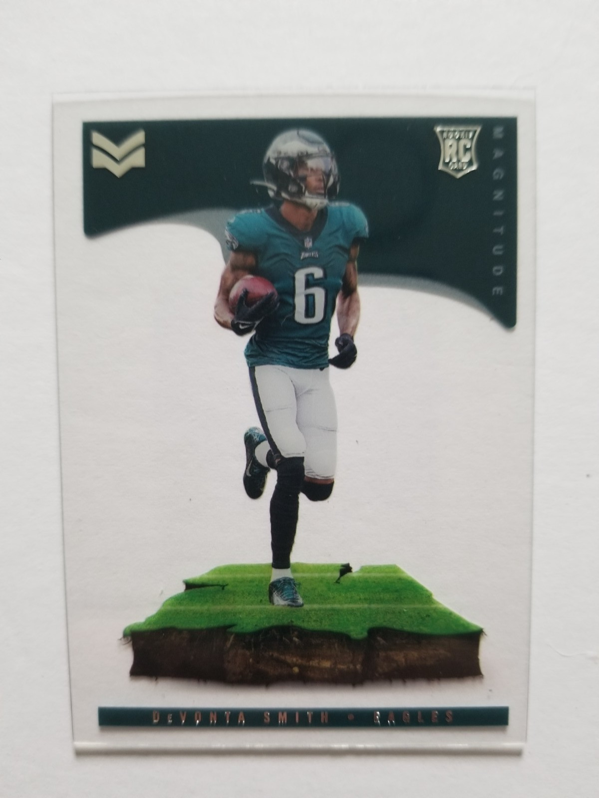 DeVonta Smith 2021 Chronicles Magnitude Rookie Acetate #MAG-7 Eagles