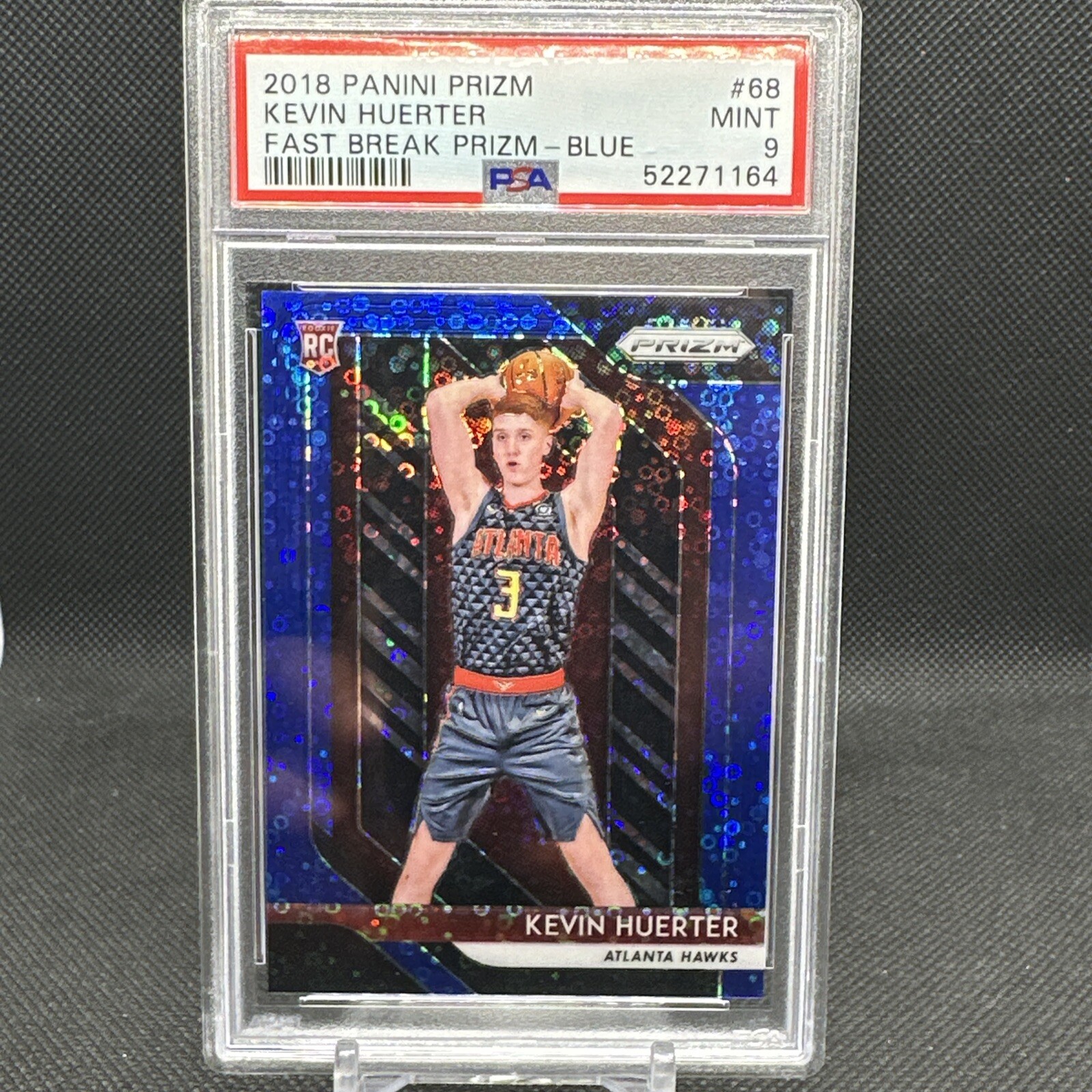 2018-19 Panini Prizm Fast Break Blue #90/175 Kevin Huerter #68 PSA 9 MINT RC