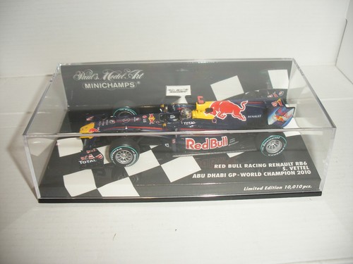 1/43 Minichamps 410 100105 - 2010 Red Bull RB6 Vettel World Champion - NEW - Picture 3 of 4