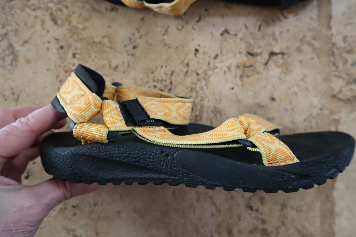 Yellow & Orange Geometric Print Webbed Strap TEVA Sandals  display picture 2