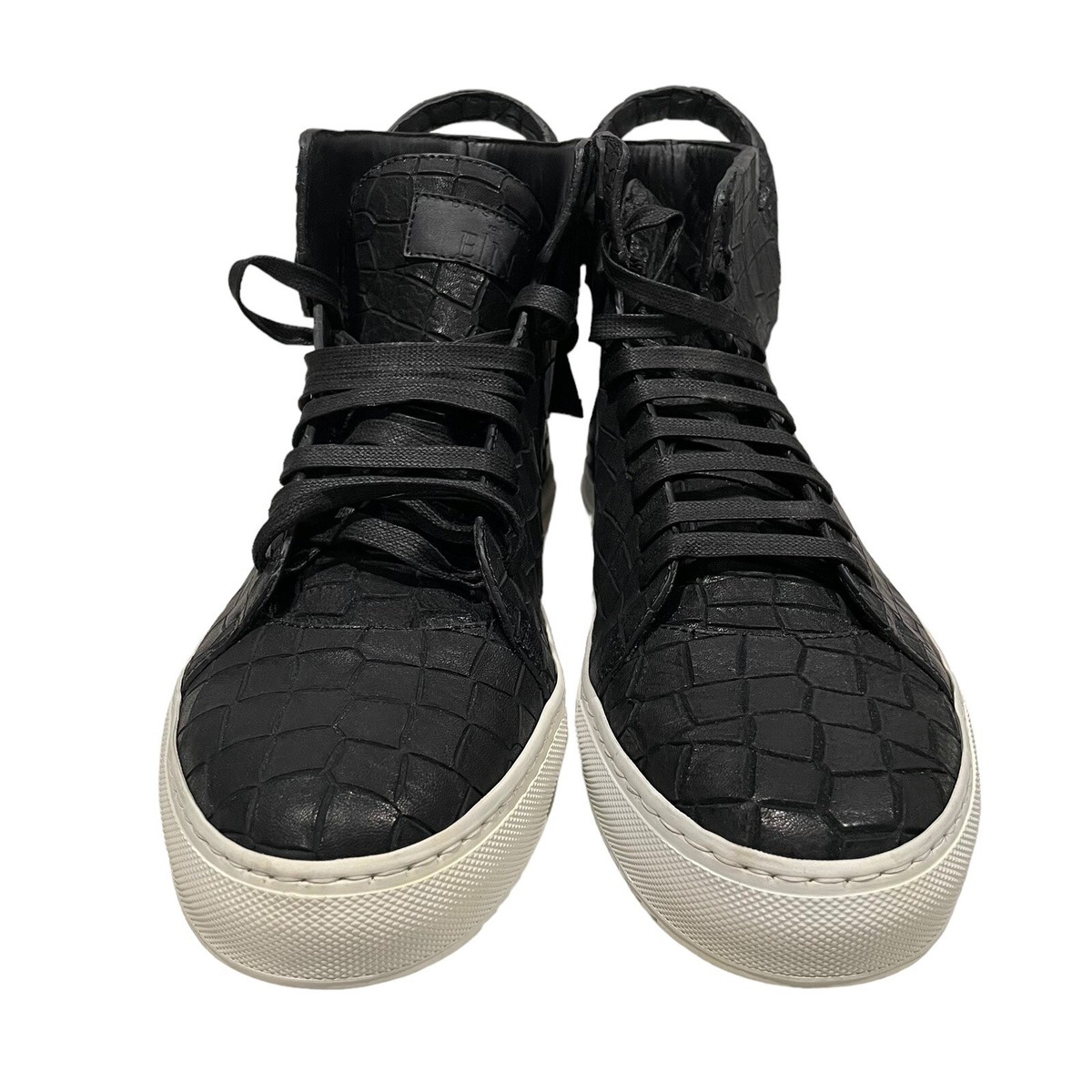 En Noir x Buscemi 